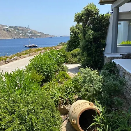 Beautiful House With Stunning Views In Costa Ilios Vakantiehuis