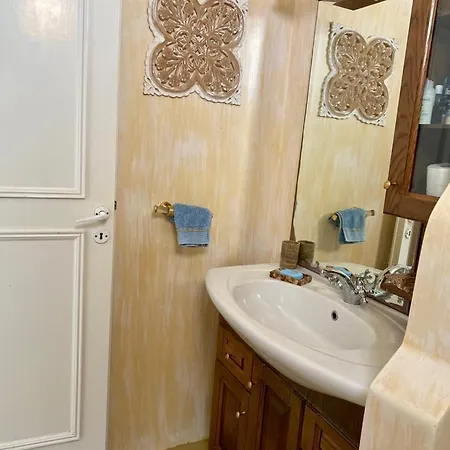 بيت للعطل Beautiful House With Stunning Views In Costa Ilios