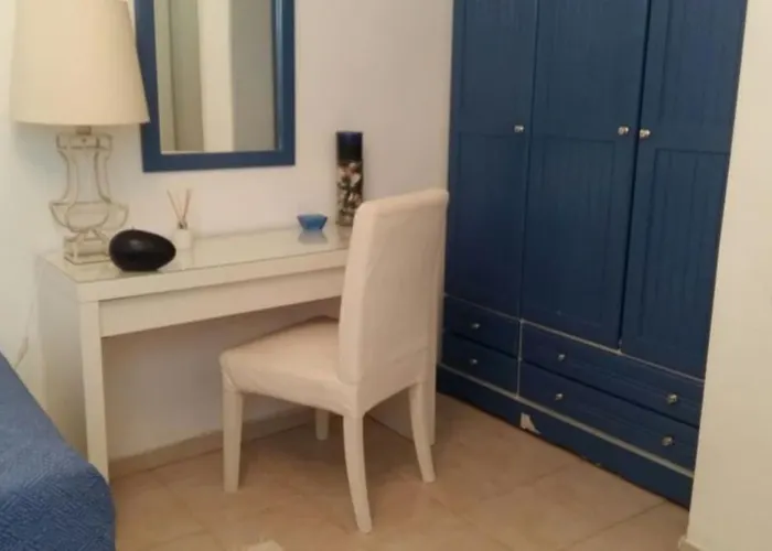 Casa de Férias Beautiful House With Stunning Views In Costa Ilios Mykonos Town